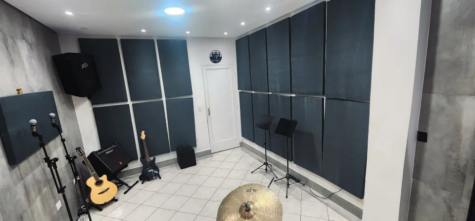 Interior of rehearsal room D — 2